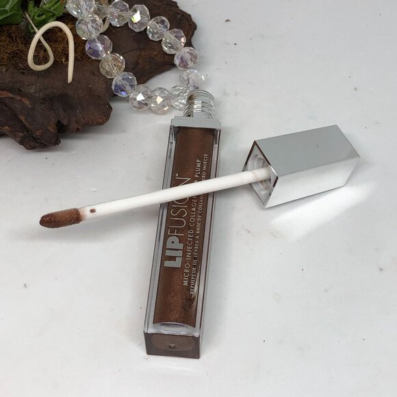 Fusion Beauty LipFusion Micro Injected Collagen Lip Plump Lip Gloss - Purrr -New - Picture 1 of 4